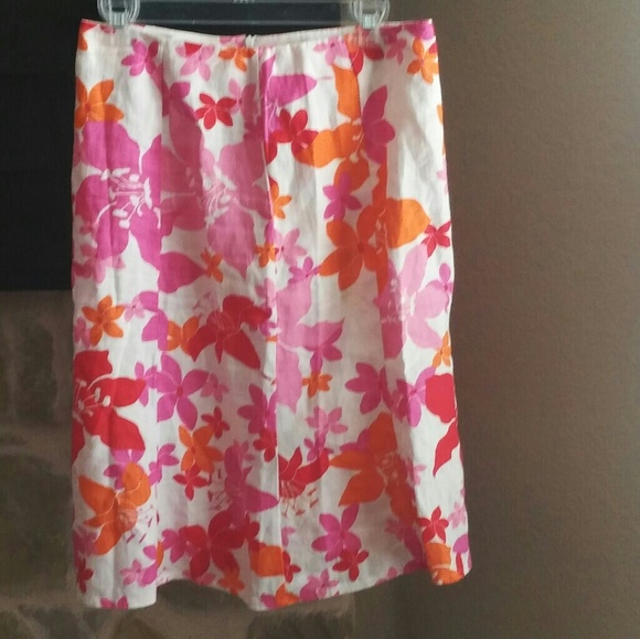 United Color of Benetton Floral Skirt Sz 4/IT 40 - Picture 1 of 6